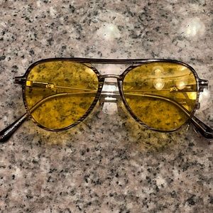 urban outfitters aviator sunglasses